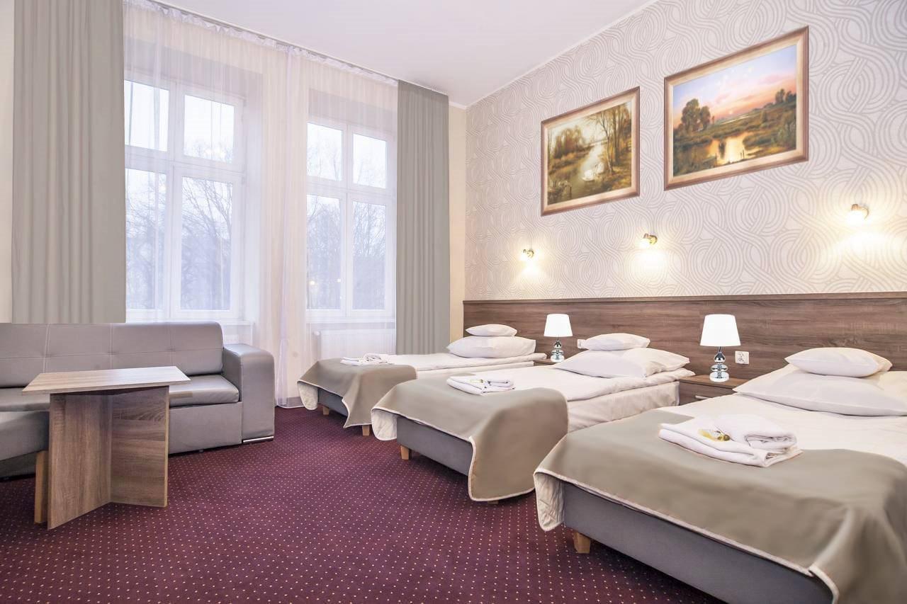 Hotel Maximum คราคูฟ ภายนอก รูปภาพ