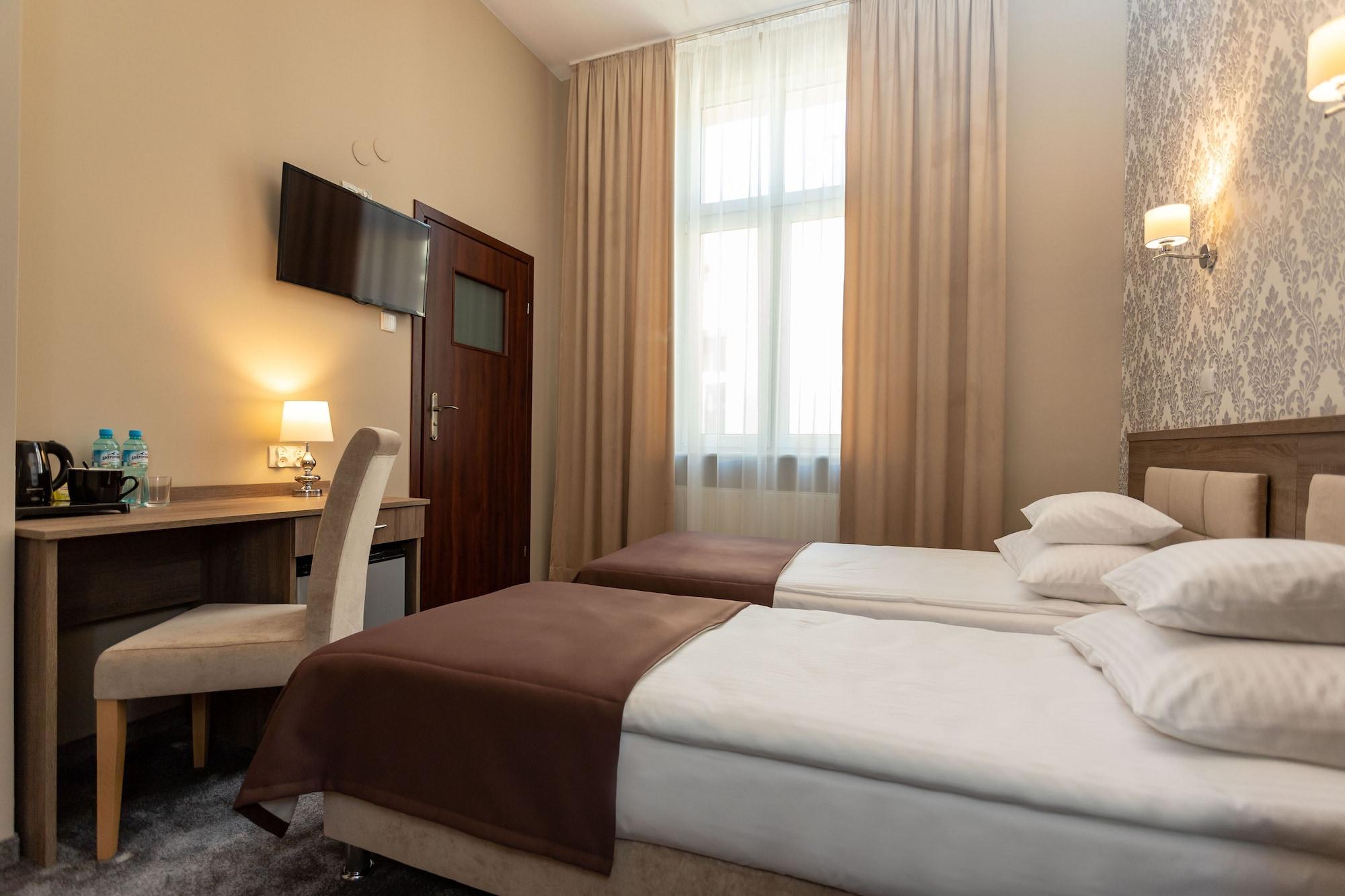Hotel Maximum คราคูฟ ภายนอก รูปภาพ